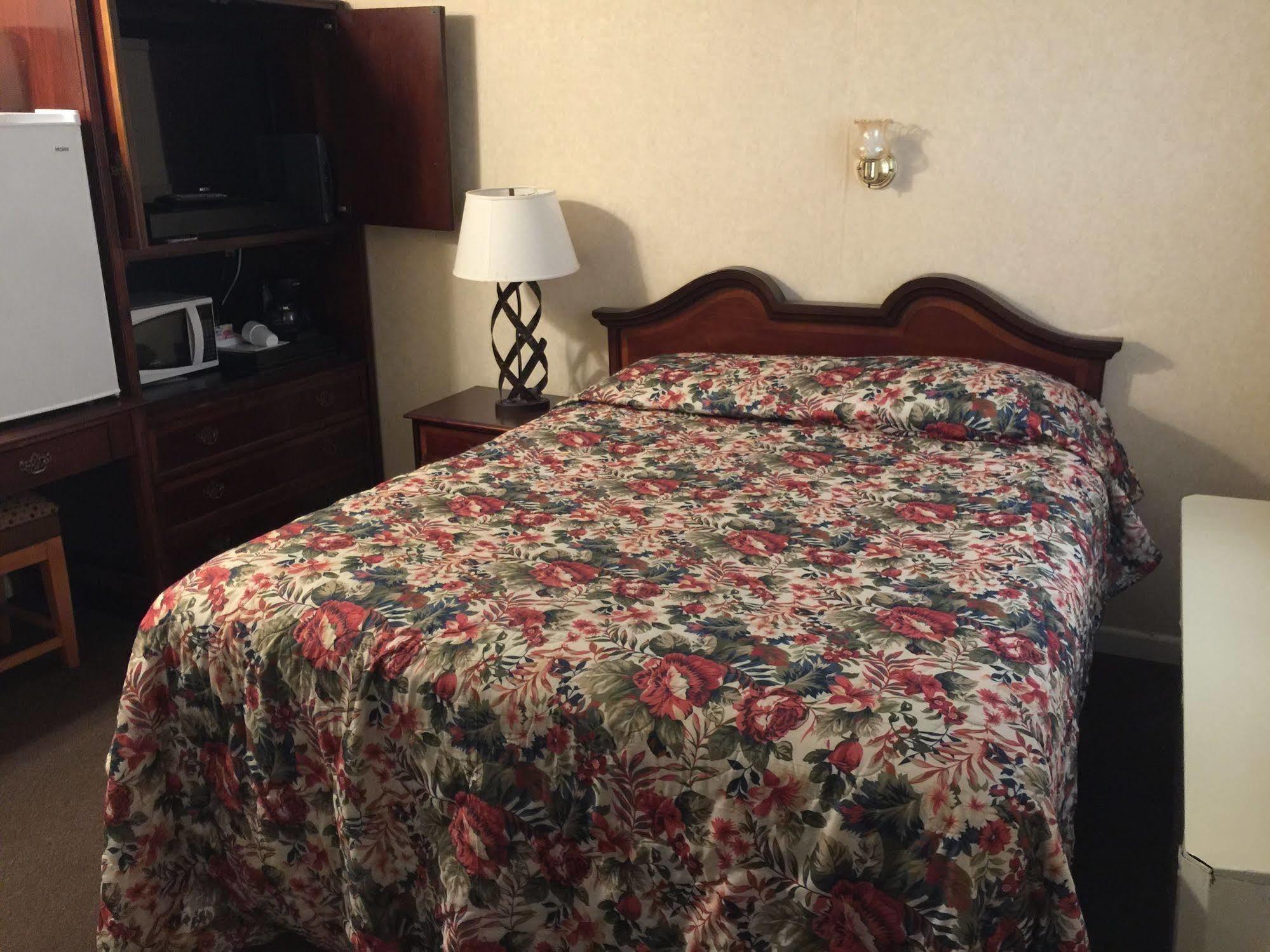Bed & Breakfast Falls 2*